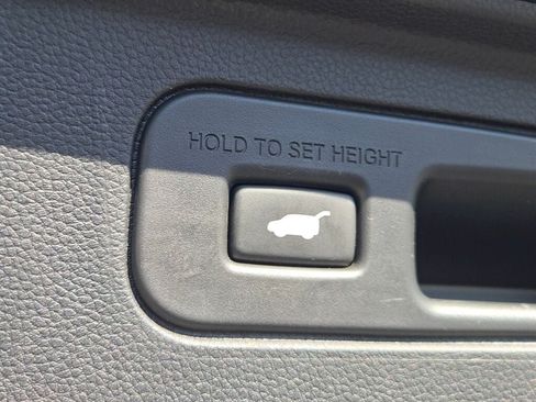 Used 2025 Honda Pilot EX-L image 20