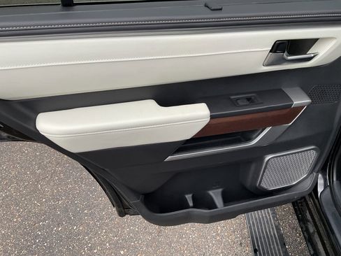 Used 2024 Toyota Sequoia Capstone image 19