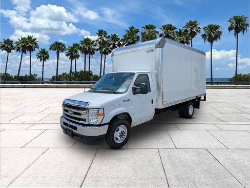 New 2026 Ford E-350 and Econoline 350 Super Duty w/ Power Equipment Group RWD image 5