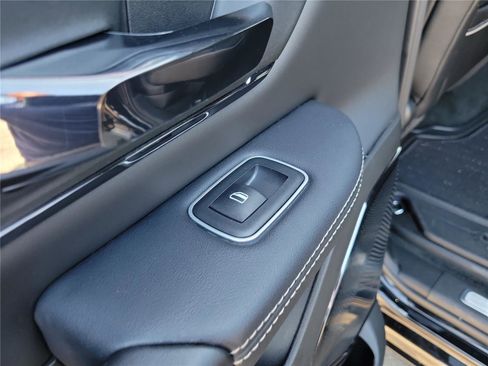 Used 2024 RAM 1500 Limited w/ Night Edition AWD/4WD image 16