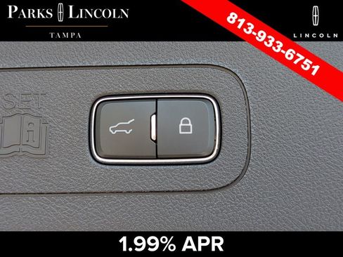 Certified 2023 Lincoln Aviator Reserve RWD image 9