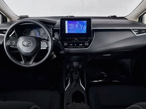 Used 2023 Toyota Corolla LE w/ Carpet Mat Package (TMS) FWD image 5