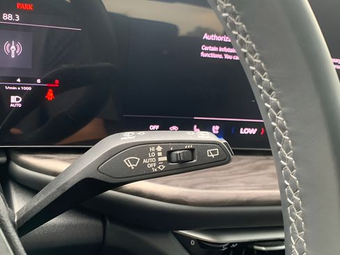 Certified 2025 Audi Q5 Premium Plus AWD/4WD image 19