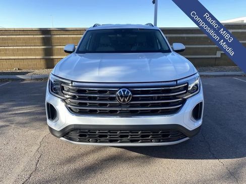 Used 2024 Volkswagen Atlas SE FWD image 7