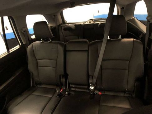 Used 2022 Honda Pilot Touring image 22