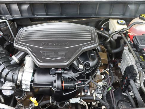 Used 2018 Cadillac XT5 Premium Luxury FWD image 41