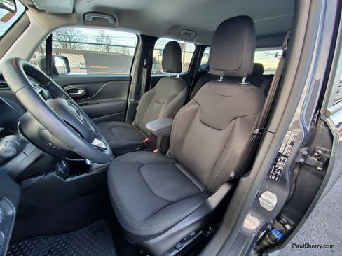 Used 2023 Jeep Renegade Latitude w/ Premium Group image 22