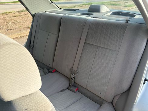 Used 2003 MAZDA Protege FWD image 33