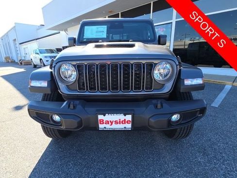 New 2026 Jeep Gladiator Sport AWD/4WD image 4
