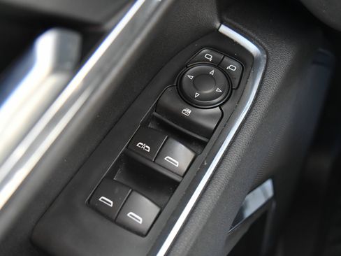 Used 2025 GMC Sierra 1500 Elevation AWD/4WD image 34