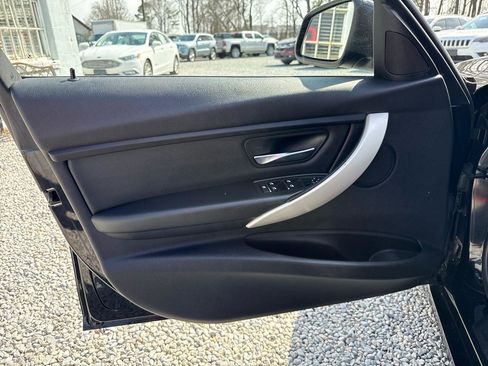 Used 2016 BMW 320i xDrive Sedan image 13
