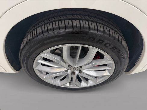 Used 2022 Maserati Levante GT image 10