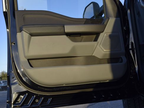 New 2026 Ford F250 XLT w/ XLT Premium Package image 19