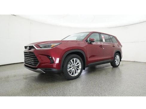 New 2026 Toyota Grand Highlander Platinum image 17