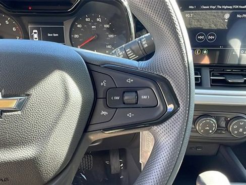 New 2026 Chevrolet Trax LS w/ Driver Confidence Package image 22