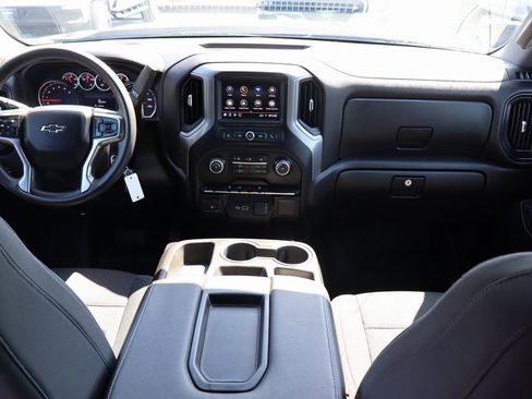 Used 2021 Chevrolet Silverado 1500 Custom Trail Boss w/ Safety Confidence Package image 14