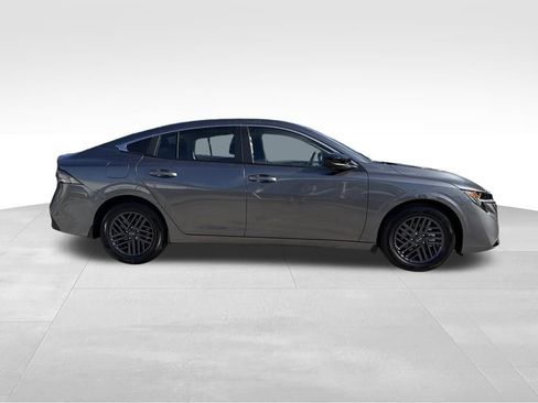 New 2026 Nissan Sentra SV w/ Floor Mat Package FWD image 9