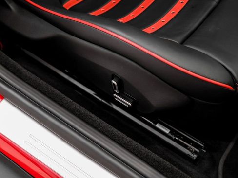 Used 2024 Ferrari Roma image 27