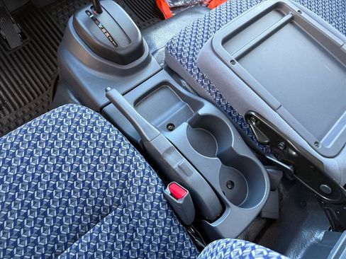 New 2024 Chevrolet Low Cab Forward image 40