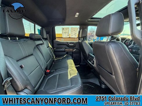 Used 2021 Chevrolet Silverado 1500 High Country w/ Technology Package AWD/4WD image 16