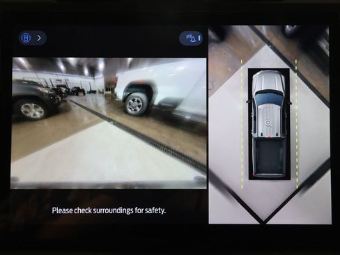 Used 2024 Ford F350 Lariat image 14