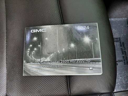 Used 2024 GMC Sierra 3500 Denali w/ Denali Reserve Package image 42