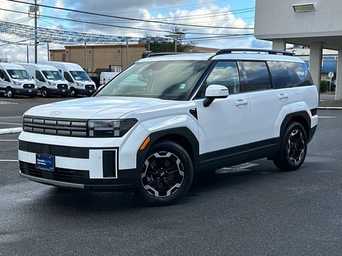 Certified 2025 Hyundai Santa Fe SEL image 1