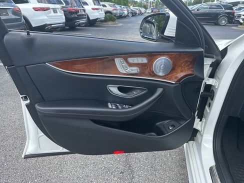 Certified 2017 Mercedes-Benz E 300 image 19