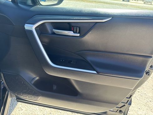 Used 2024 Toyota RAV4 XLE image 18