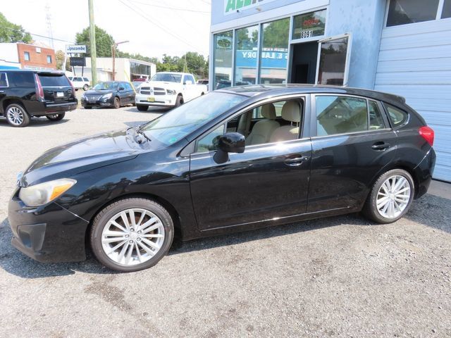 Used 2013 Subaru Impreza 2.0i Premium w/ Alloy Wheel Pkg + Moonroof AWD/4WD image 8