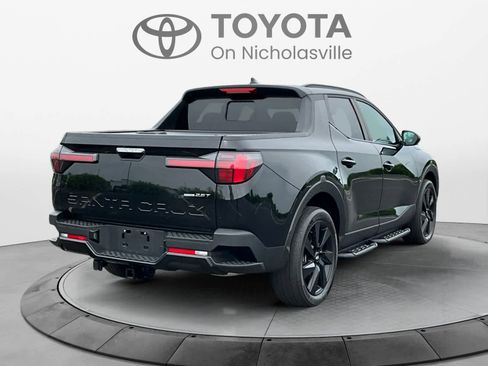 Used 2023 Hyundai Santa Cruz Night AWD/4WD image 6