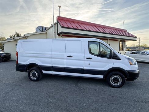 Used 2017 Ford Transit 250 148 Low Roof image 4