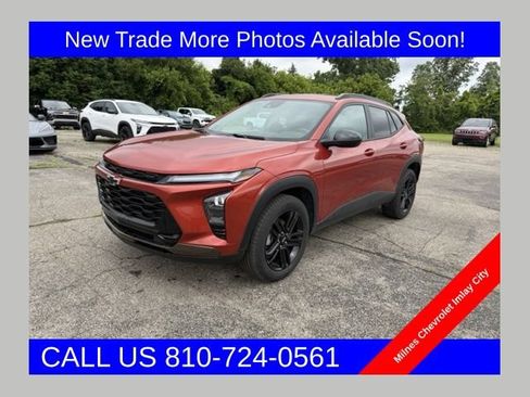Certified 2024 Chevrolet Trax ACTIV FWD image 1