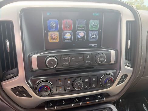 Used 2018 GMC Sierra 1500 SLT w/ Enhanced Driver Alert Package RWD image 20
