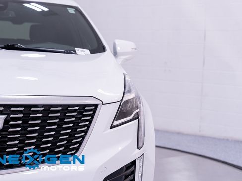 Used 2021 Cadillac XT5 Premium Luxury image 8