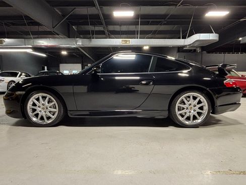 Used 2001 Porsche 911 Carrera 4 AWD/4WD image 1