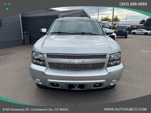 Used 2013 Chevrolet Tahoe LTZ image 3