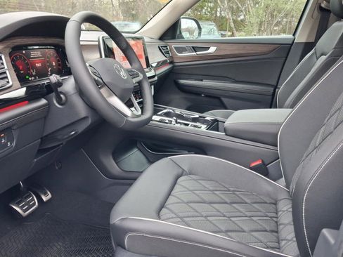 New 2026 Volkswagen Atlas SEL Premium R-Line AWD/4WD image 15