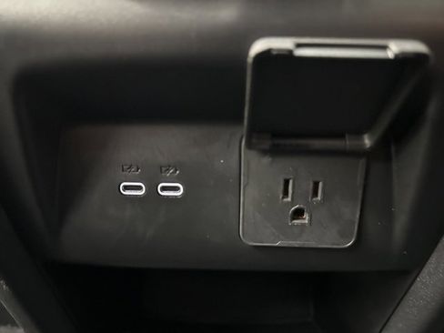 Used 2024 Chevrolet Traverse LT w/ Trailering Package image 26