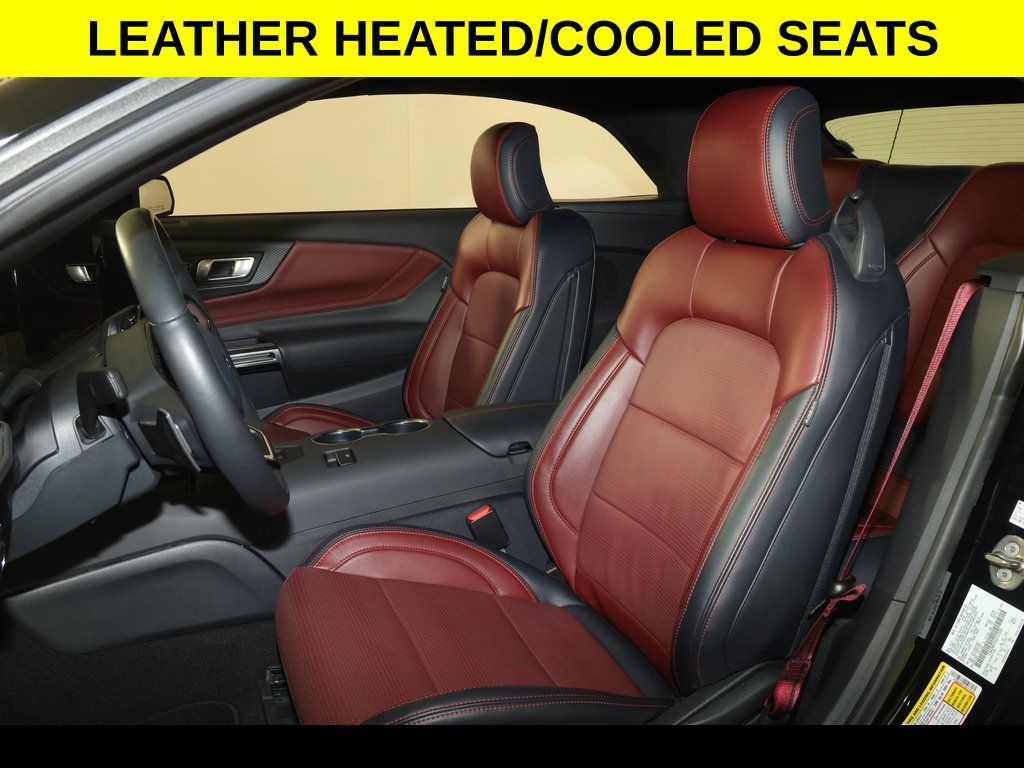 Used 2025 Ford Mustang GT Premium RWD image 3