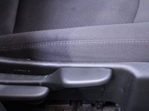 Used 2022 Chevrolet Malibu LT image 12