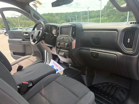 Certified 2025 Chevrolet Silverado 1500 W/T RWD image 29