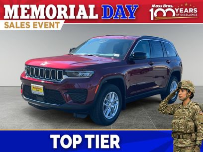 New 2026 Jeep Grand Cherokee Laredo w/ MOPAR Finishing Package