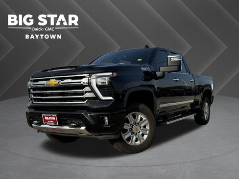 Used 2024 Chevrolet Silverado 2500 High Country AWD/4WD image 1
