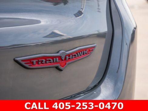 Used 2022 Jeep Compass Trailhawk w/ Trailhawk Elite Group AWD/4WD image 12