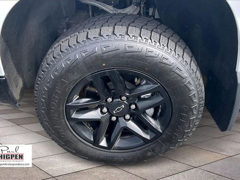 Used 2023 Chevrolet Silverado 1500 LT Trail Boss w/ Protection Package image 9