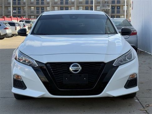 Used 2022 Nissan Altima 2.5 SR image 8