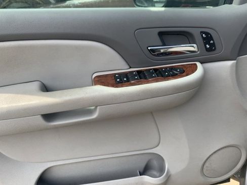 Used 2007 Chevrolet Silverado 1500 LTZ w/ EZ-Lift Tailgate Package image 7