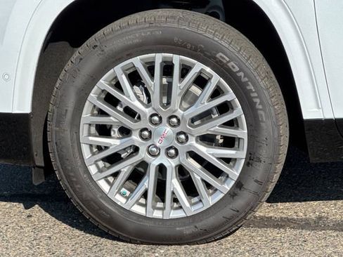 New 2026 GMC Acadia Denali w/ Super Cruise Package image 34