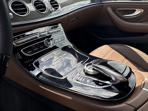 Used 2019 Mercedes-Benz E 63 AMG S image 26